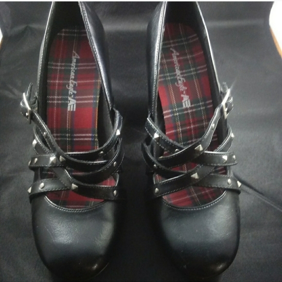 American Eagle  heels - Picture 3 of 4